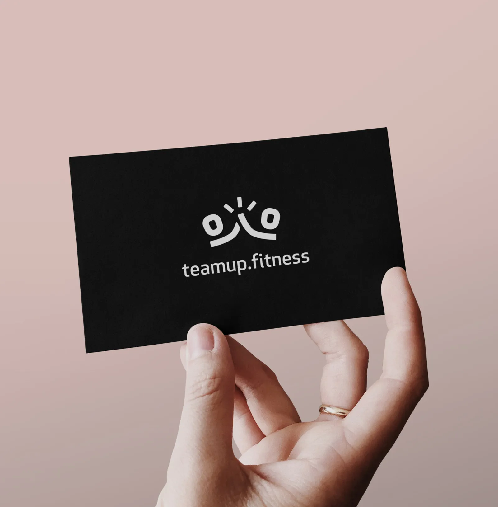 teamup.fitness — business card design