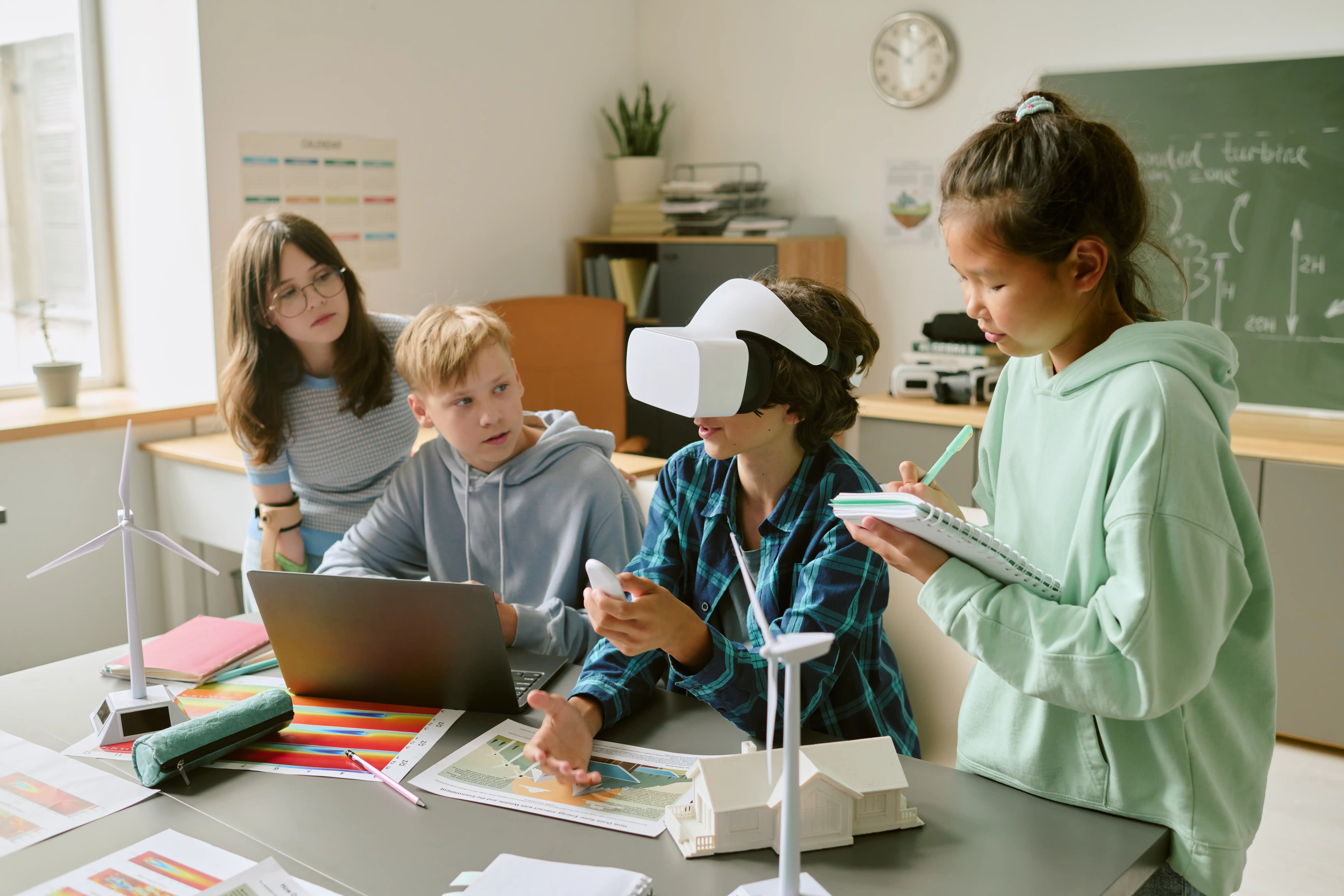 Wykorzystanie technologii VR w edukacji i terapii zgodnie z priorytetami KFS 2026