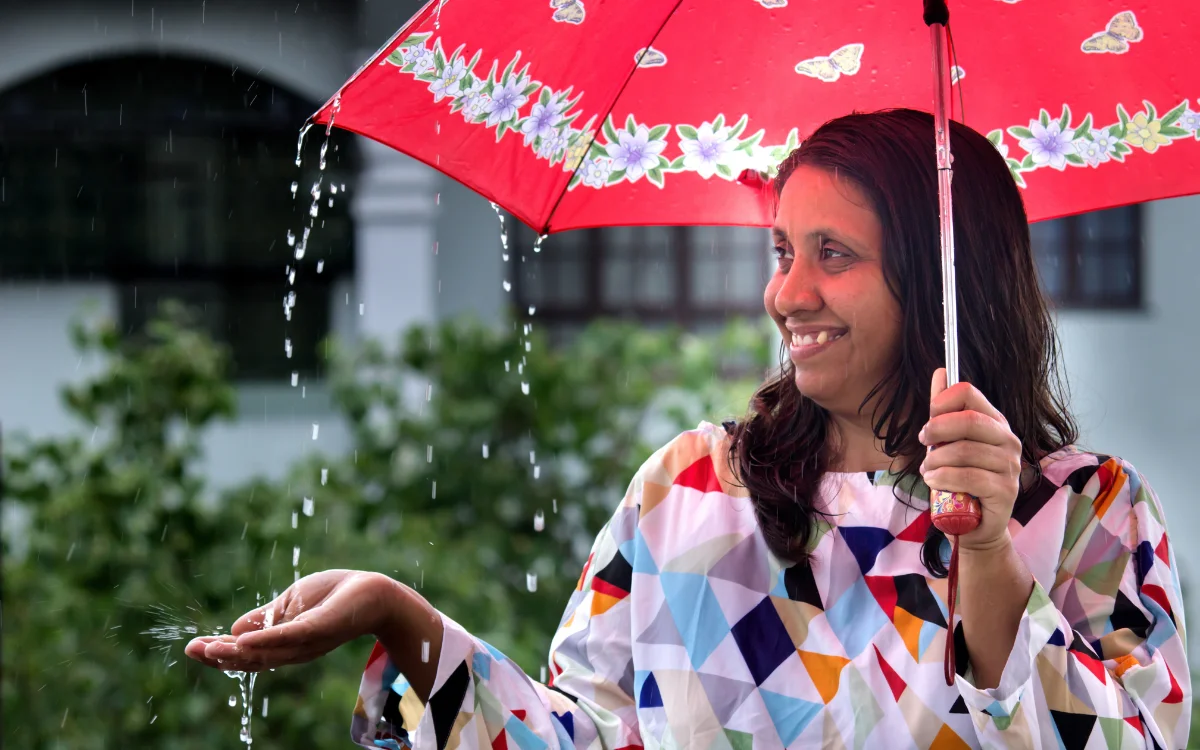 Swara Welcomes the Monsoon with Rimjhim Gire Sawan