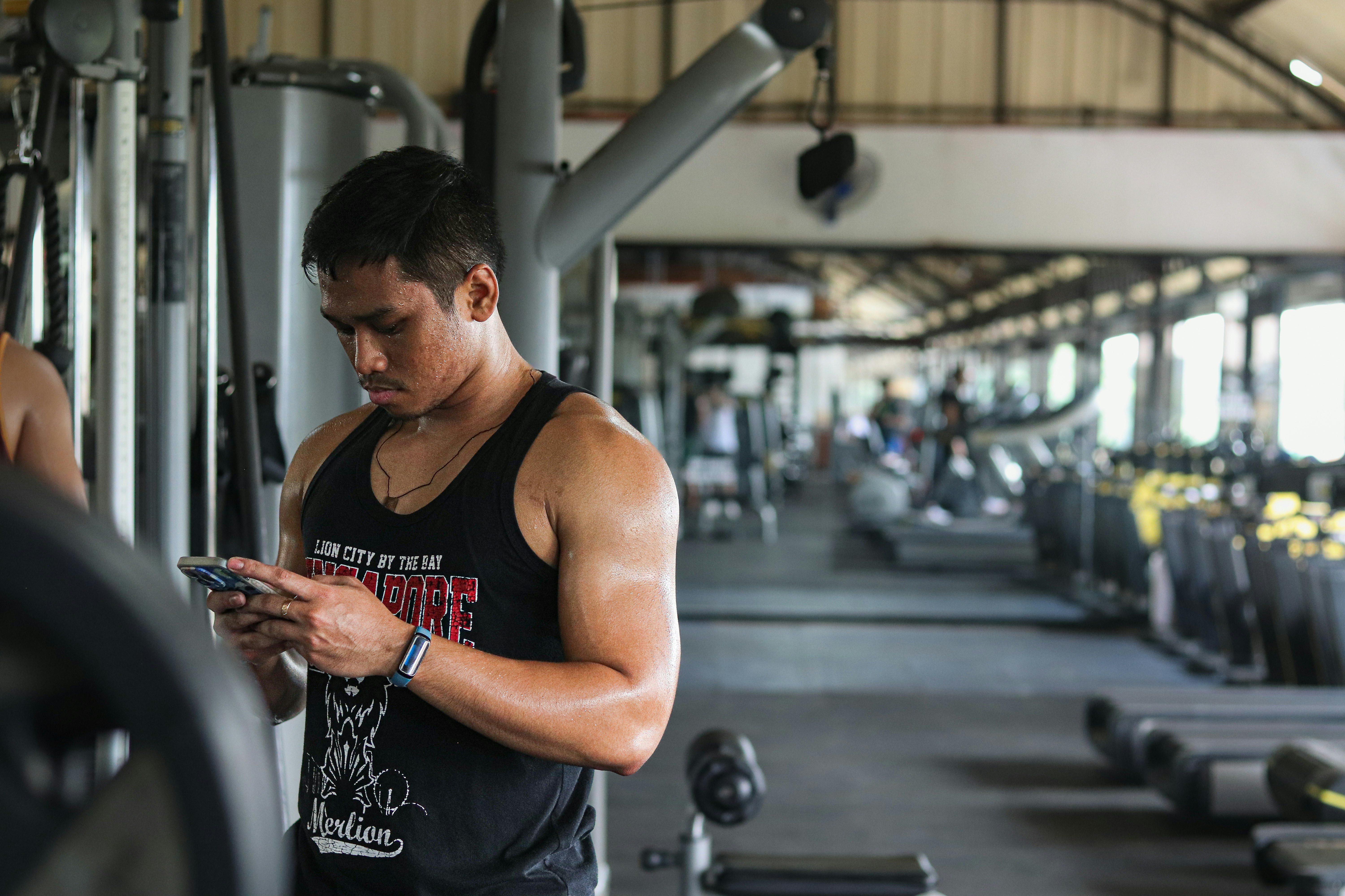 Person training with the Onemor app
