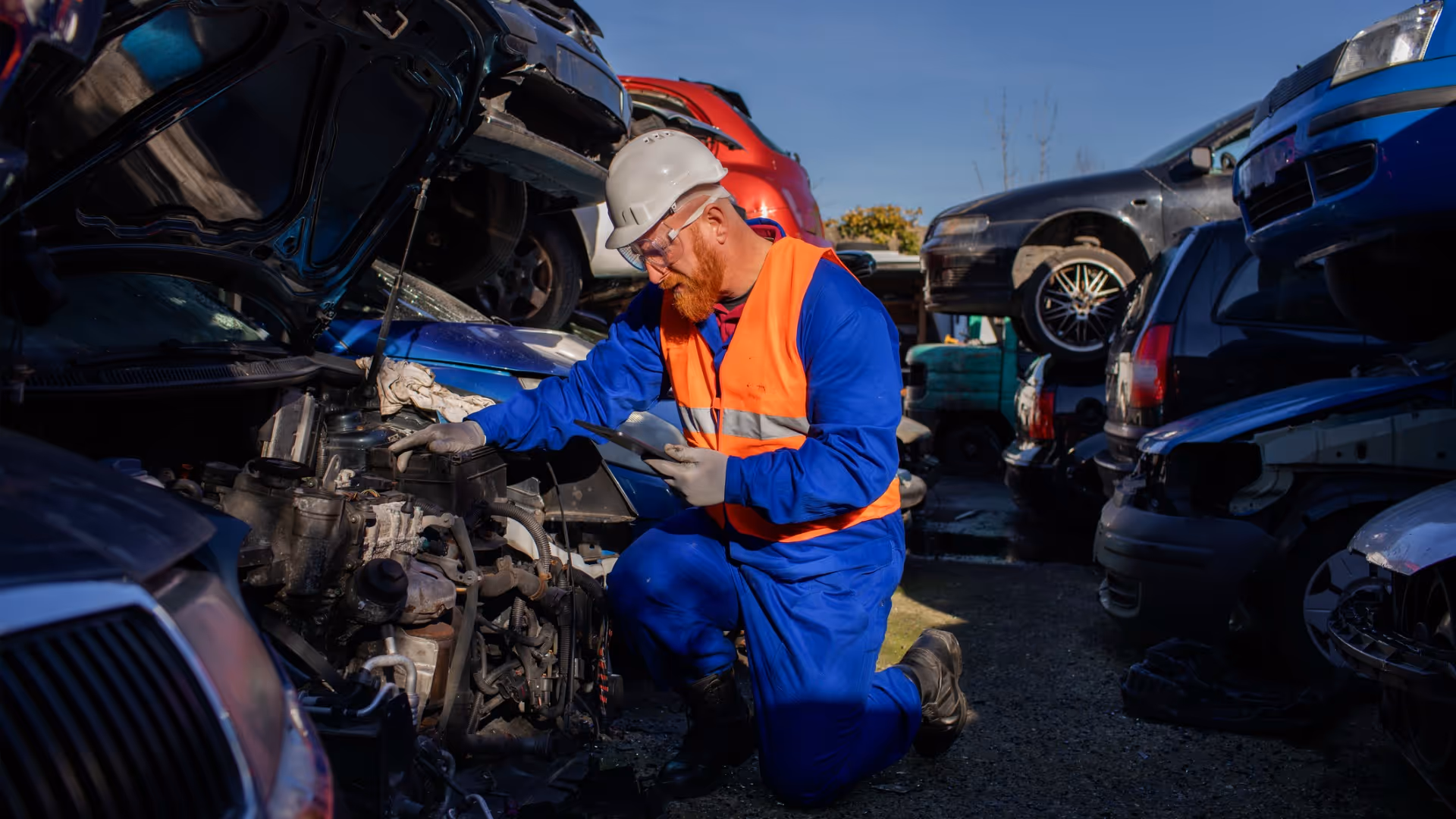 wrecked car buyers team worker