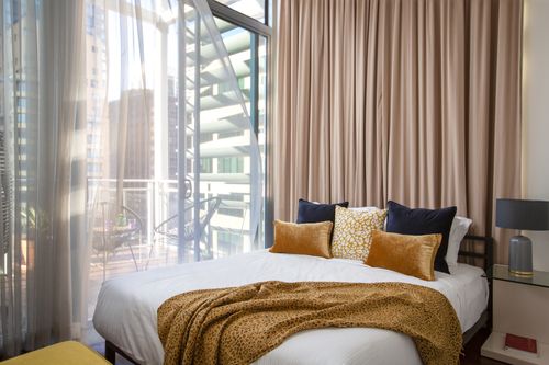 CBD Penthouse Room View