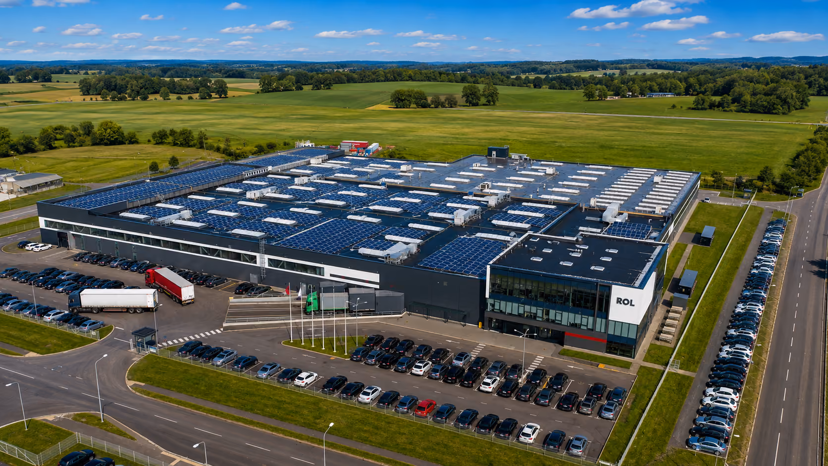 ROL Retail Concepts’ production facility in Šiauliai, Lithuania, is a highly automated, award-winning manufacturing site with high production capacity. 