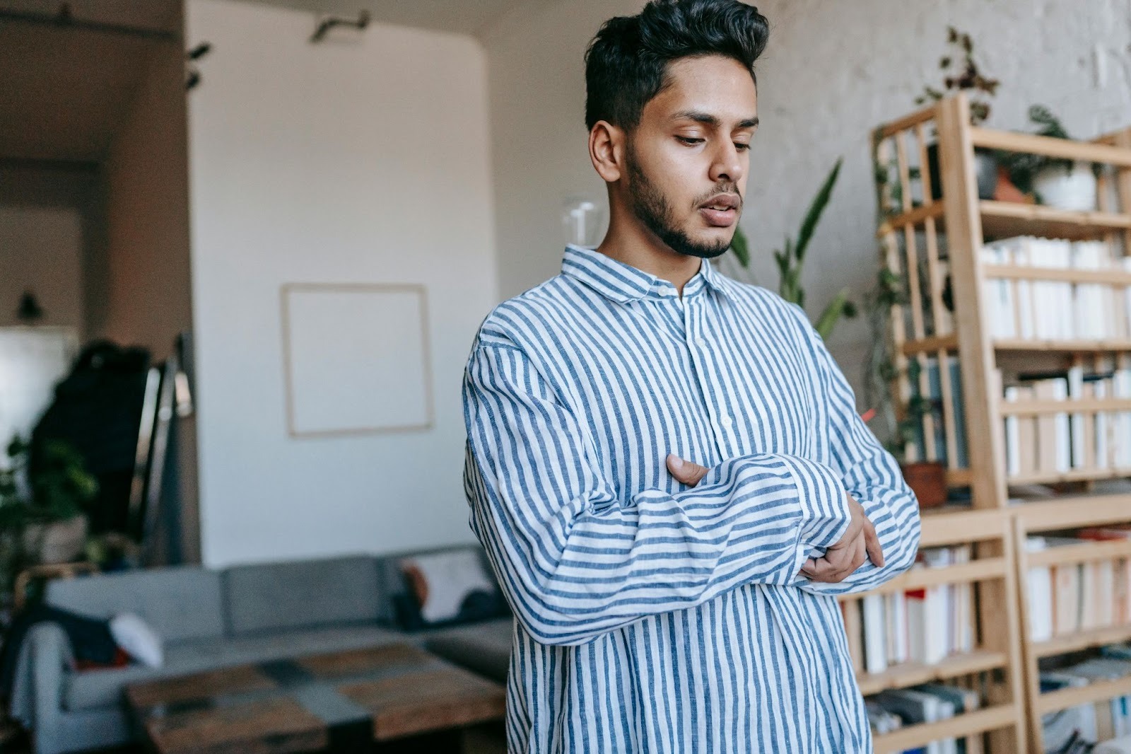 Man dealing with relationship problems and wondering, "is group therapy right for me?"