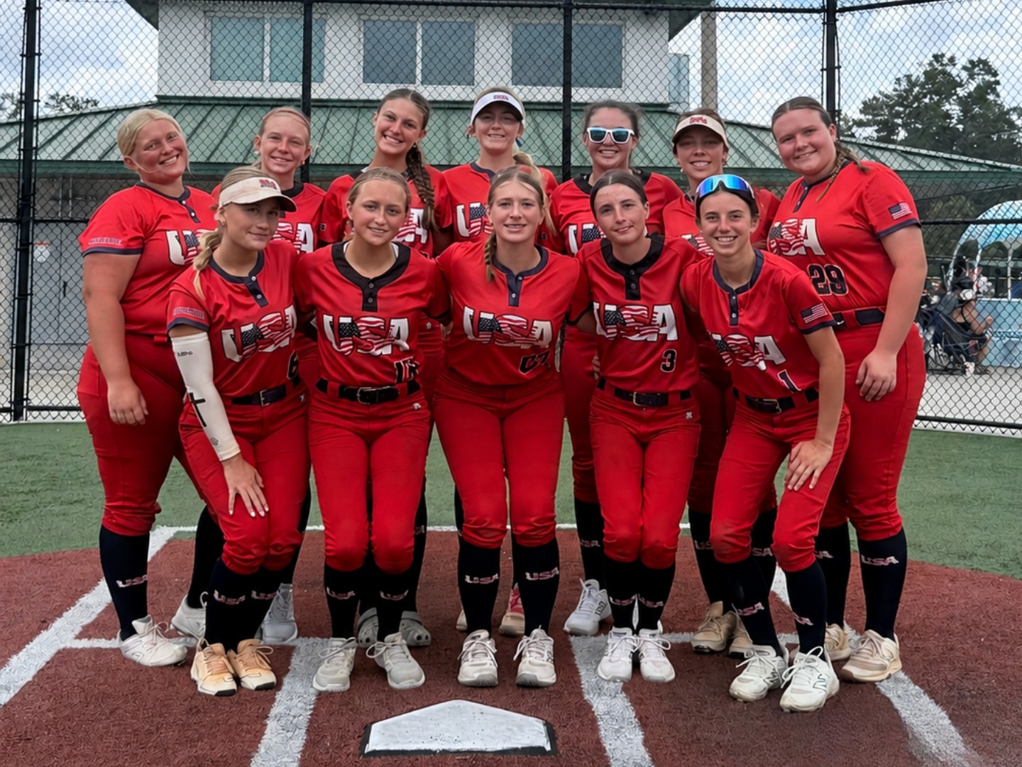USA Athletics 16U Brinson traveled to Jacksonville Beach this weekend for the USSSA Jax Bash.