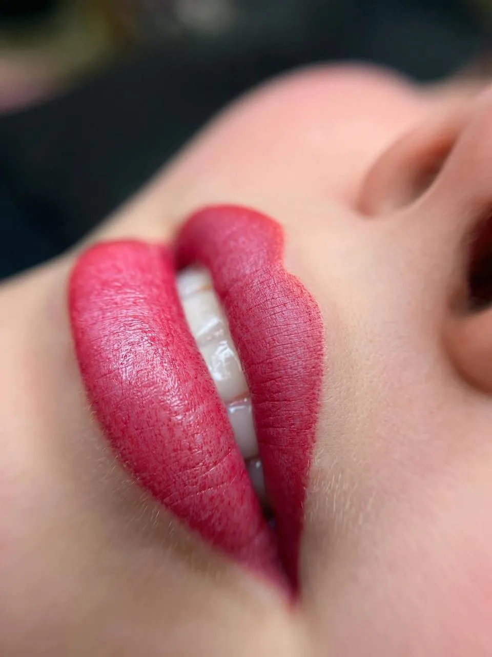 makeup and lamination picture