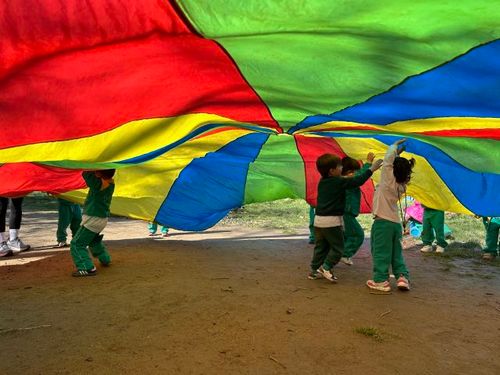 Les formigues i Els micos fem la primera sortida en autocar del curs!