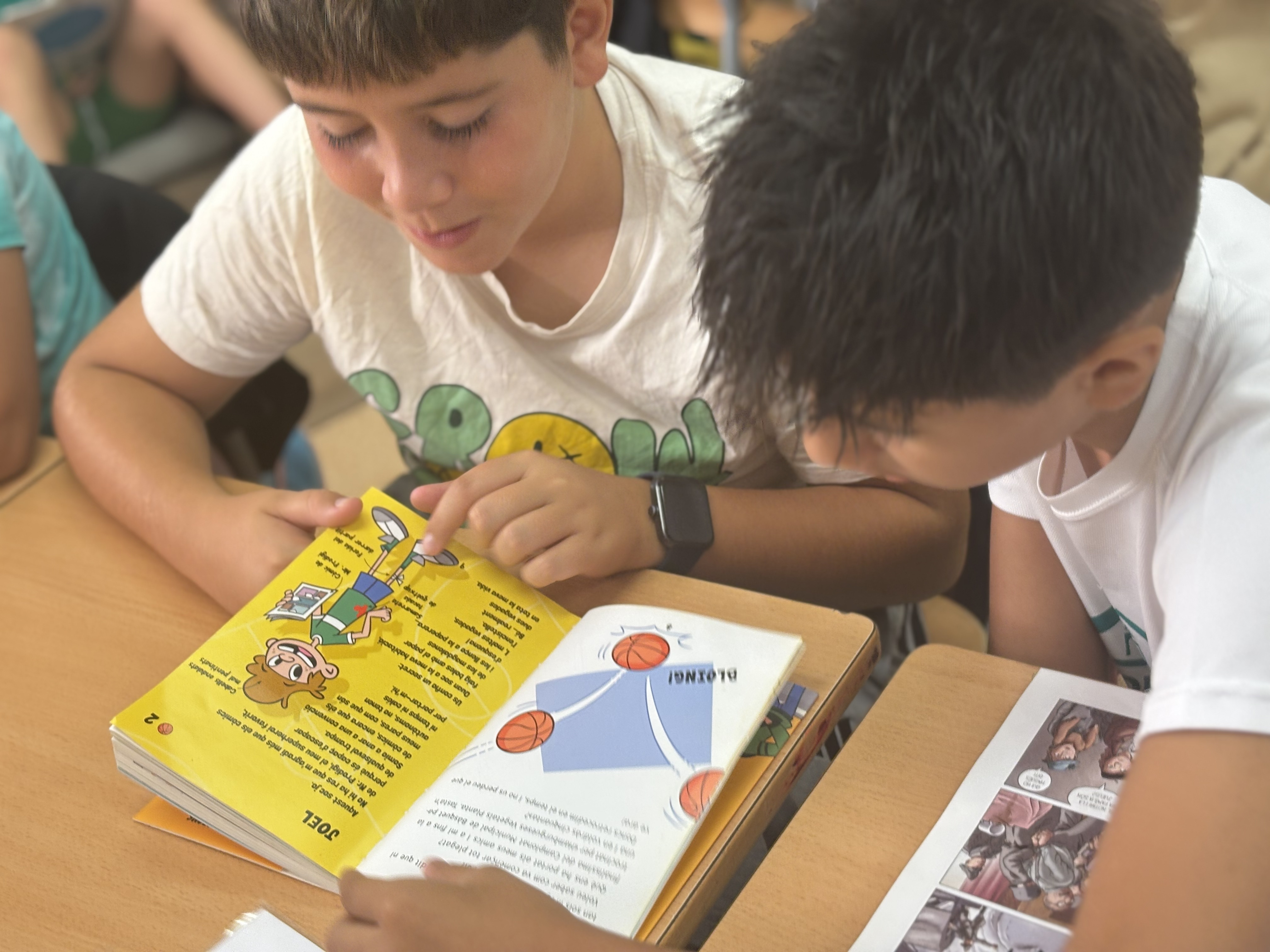 Gaudim llegint a 6è