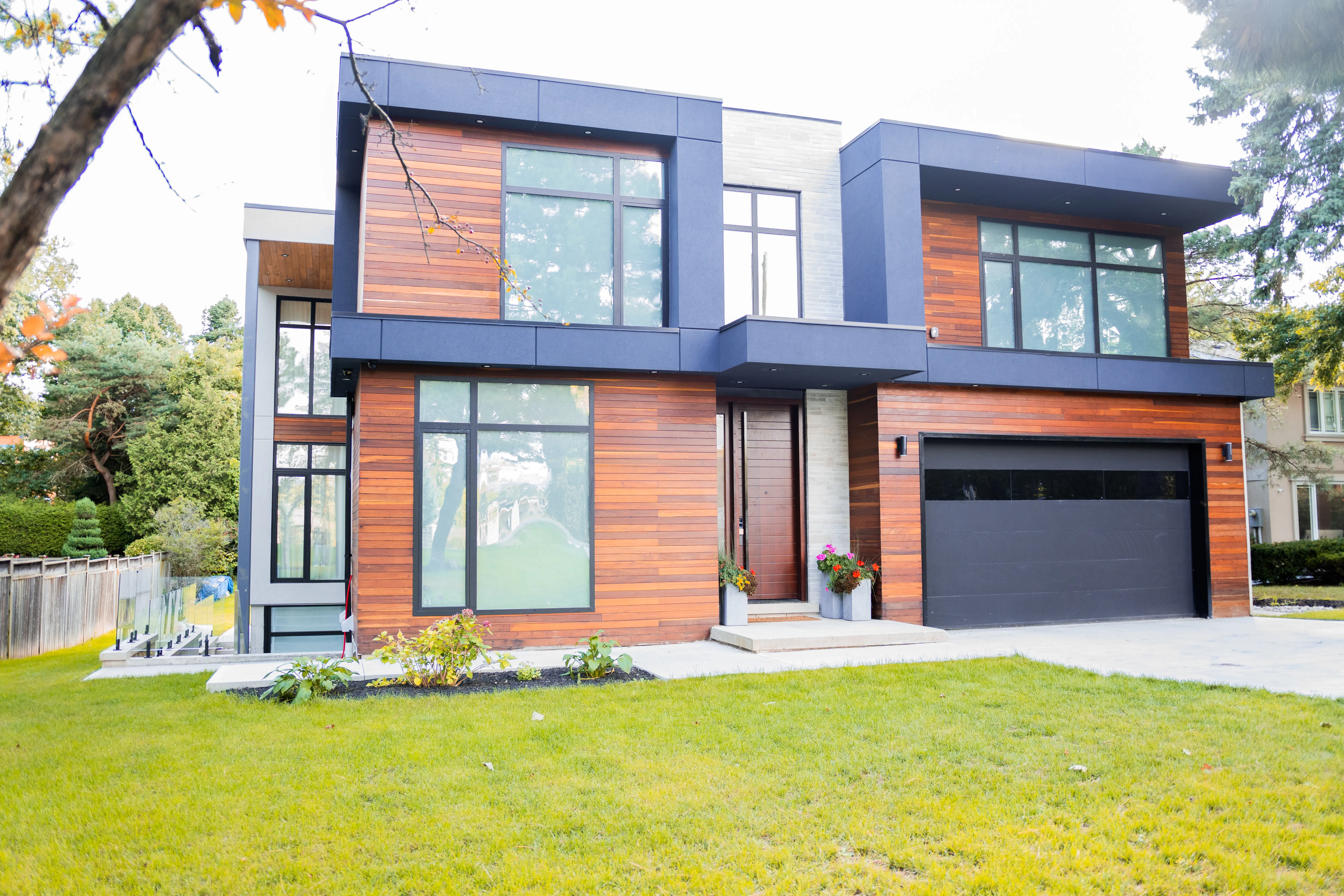 A picture of our Lorne Park Custom House.