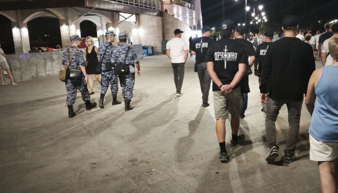 Окупаційна поліція Криму радо користується послугами російських нацистів