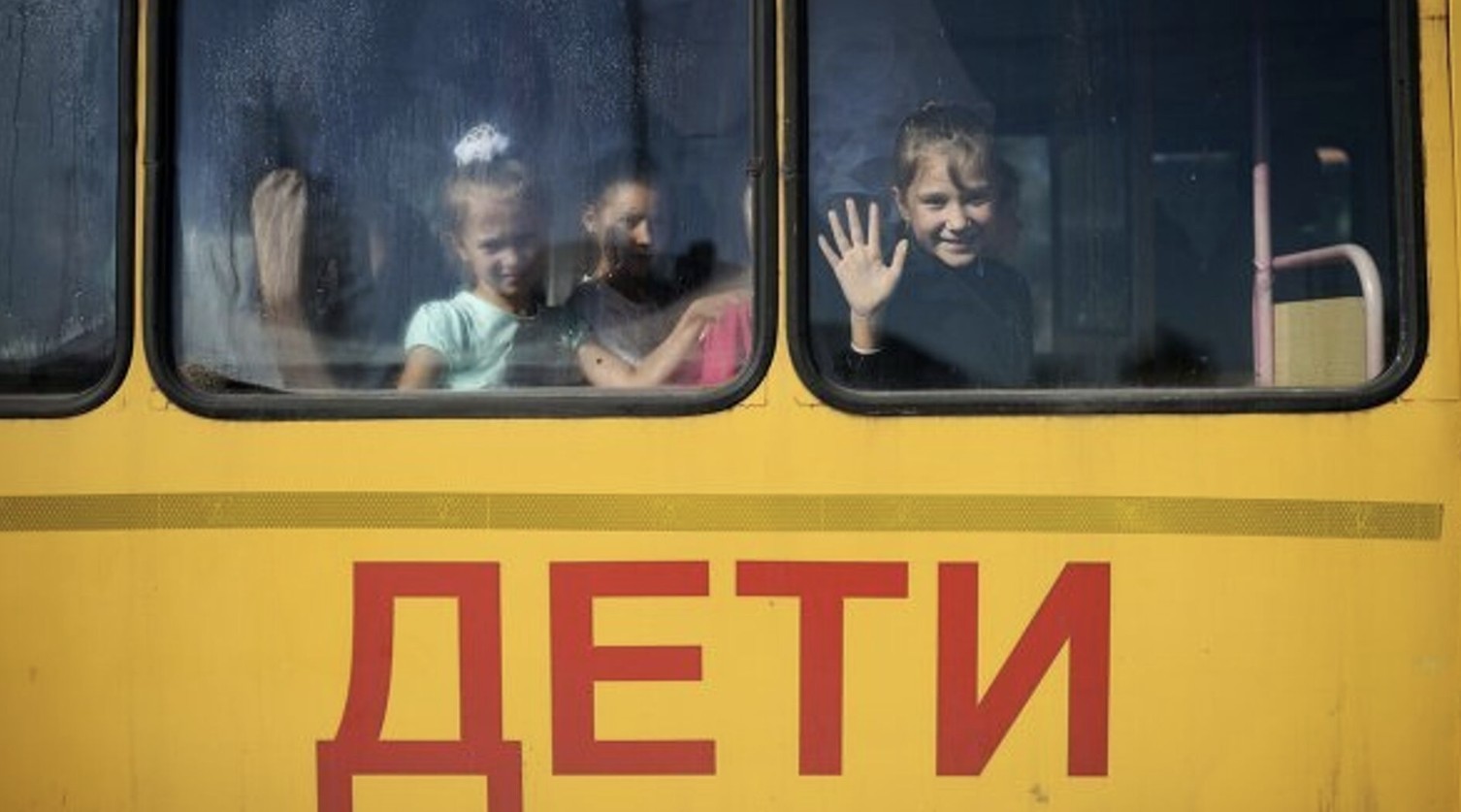 В окупованому Криму закінчуються водії шкільних автобусів