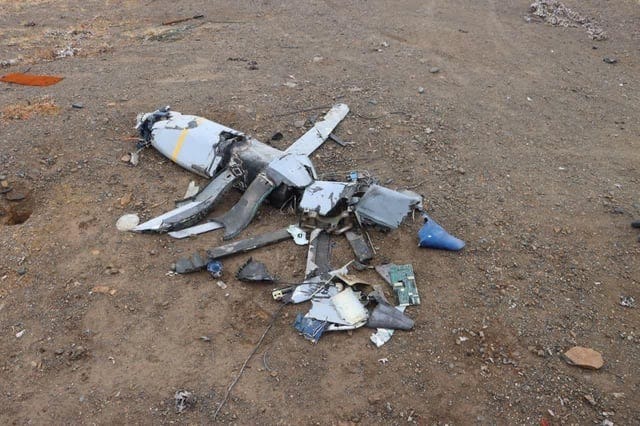 The remains of an American AGM-158 JASSM cruise missile, it was downed by  the Islamic Republic of Iran Air Defense Force (IRIADF) - over the Markazi  Province. [1280 x 853] : r/MilitaryPorn