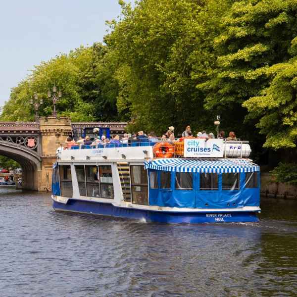 York River Cruise logo