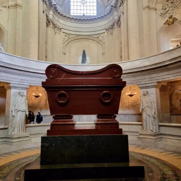 Claim your disability discount from the Napoleon's Tomb