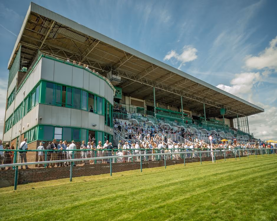 Brighton Racecourse logo