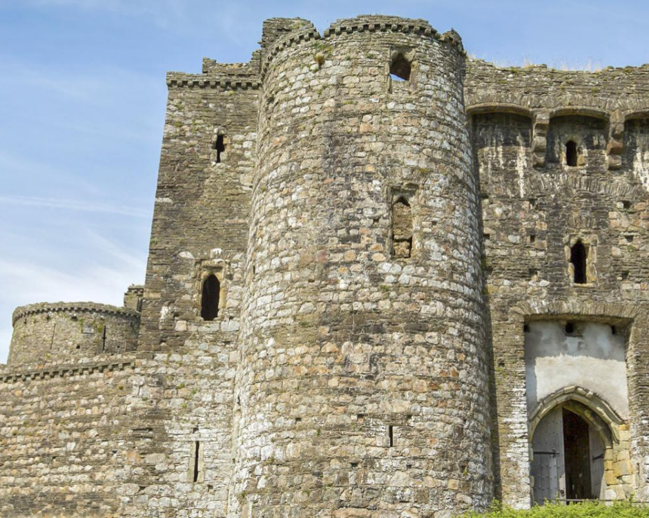 Kidwelly Castle logo