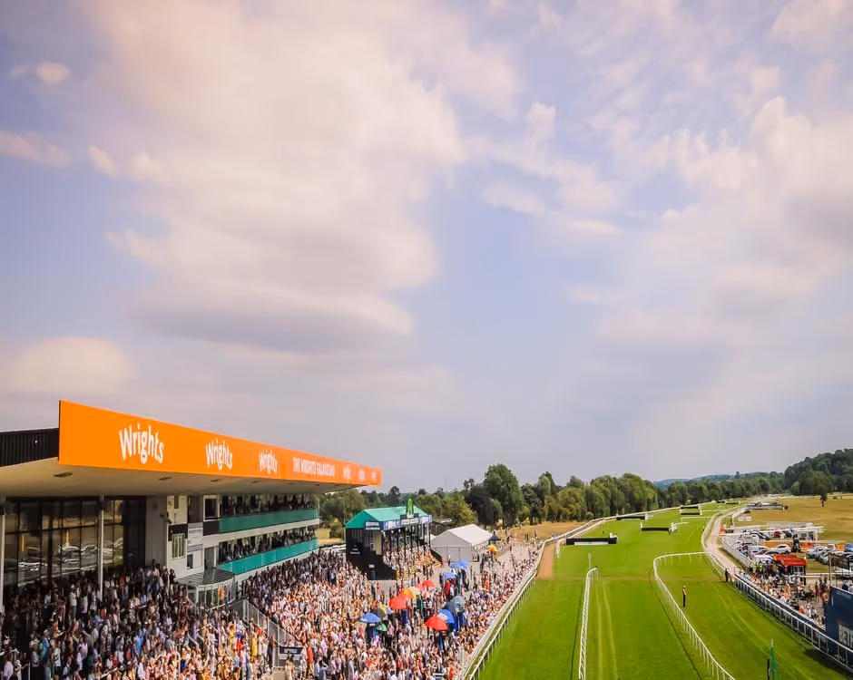 Uttoxeter Racecourse logo