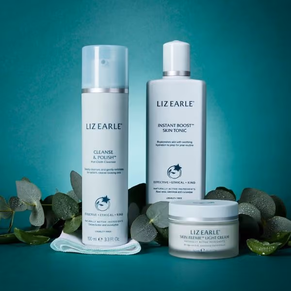 Liz Earle logo
