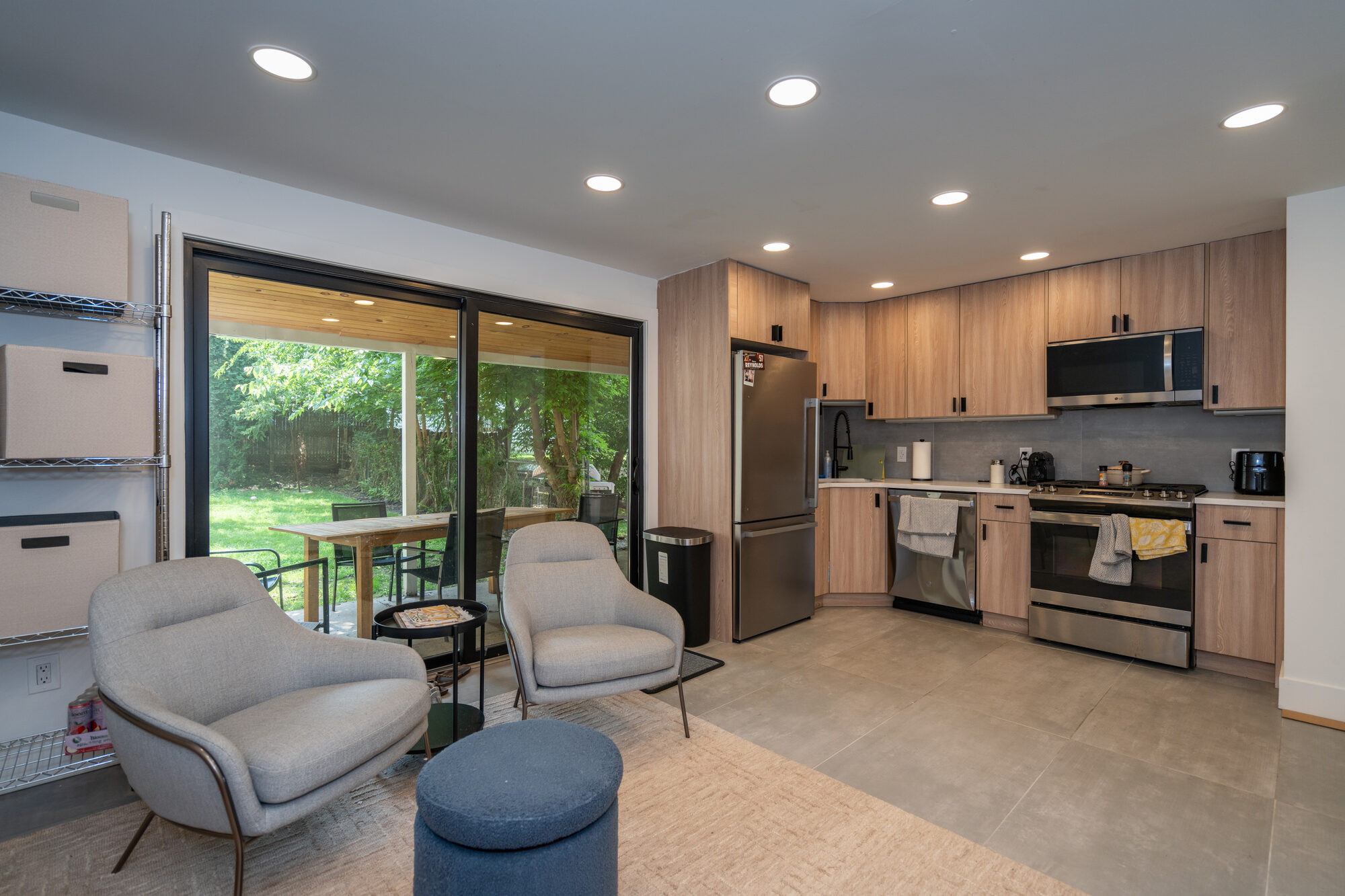 316 E 5TH