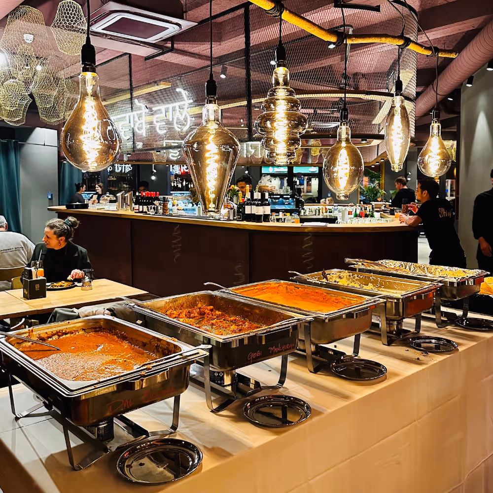Bild von unserem leckeren indischen Buffet im SVAAdish Hamburg Eimsbüttel