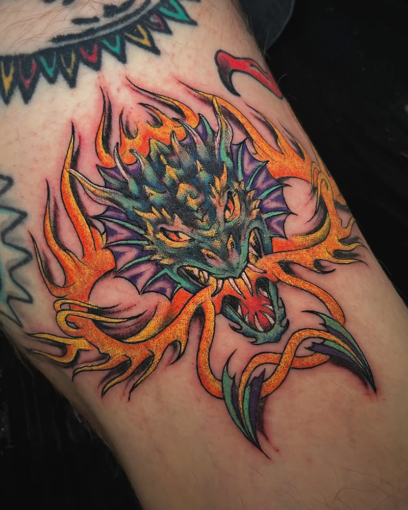 Pia-Alexandra-traditional-fantasy-dragon-Spider-Web-Tattoo-Berlin