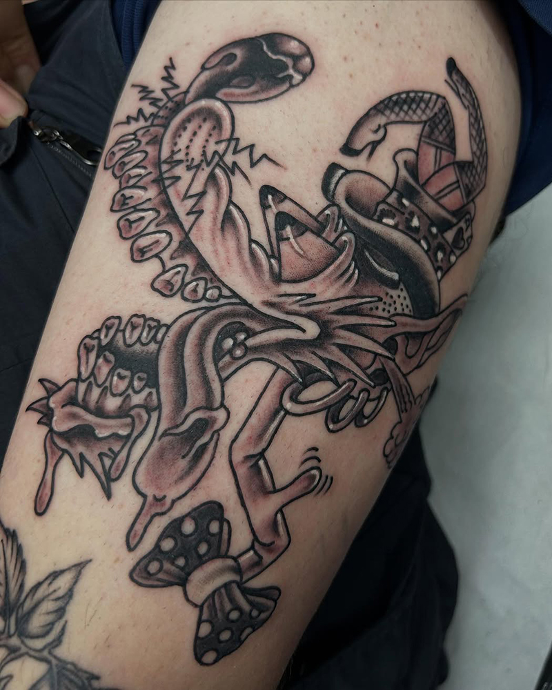 Spad-traditional-tex-avery-wolf-Spider-Web-Tattoo-Berlin