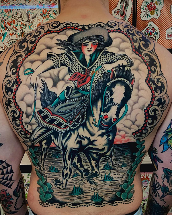 Mauro-Quaresima-traditional-backpiece-belle-of-the-plain-Spider Web Tattoo Berlin