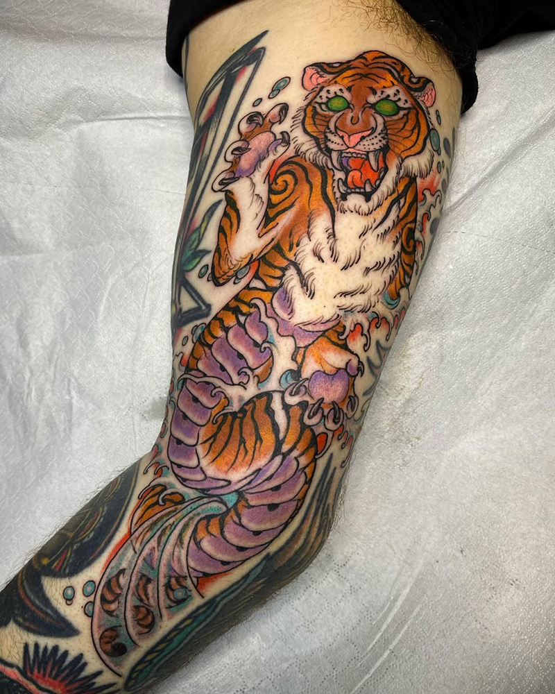 Kalo-traditional-tiger-Spider-Web-Tattoo-Berlin