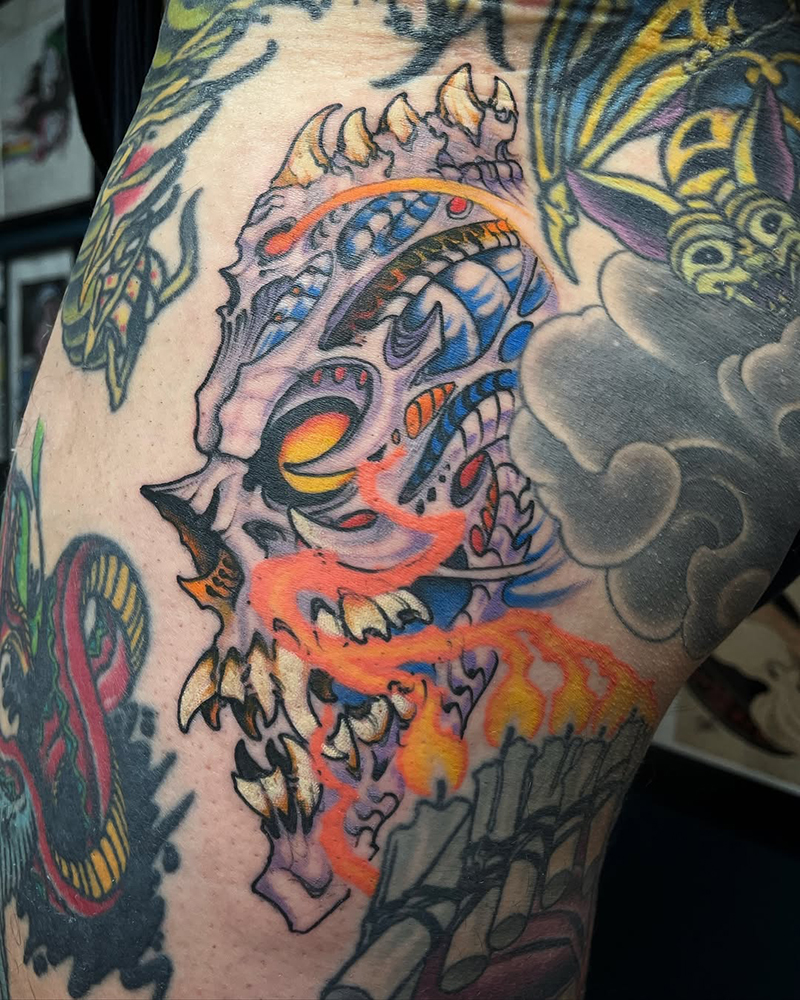 Kalo-traditional-biomech-skull-Spider-Web-Tattoo-Berlin
