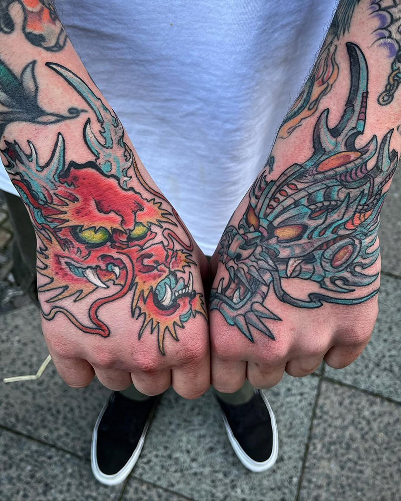 Kalo-traditional-dragons-hands-Spider-Web-Tattoo-Berlin