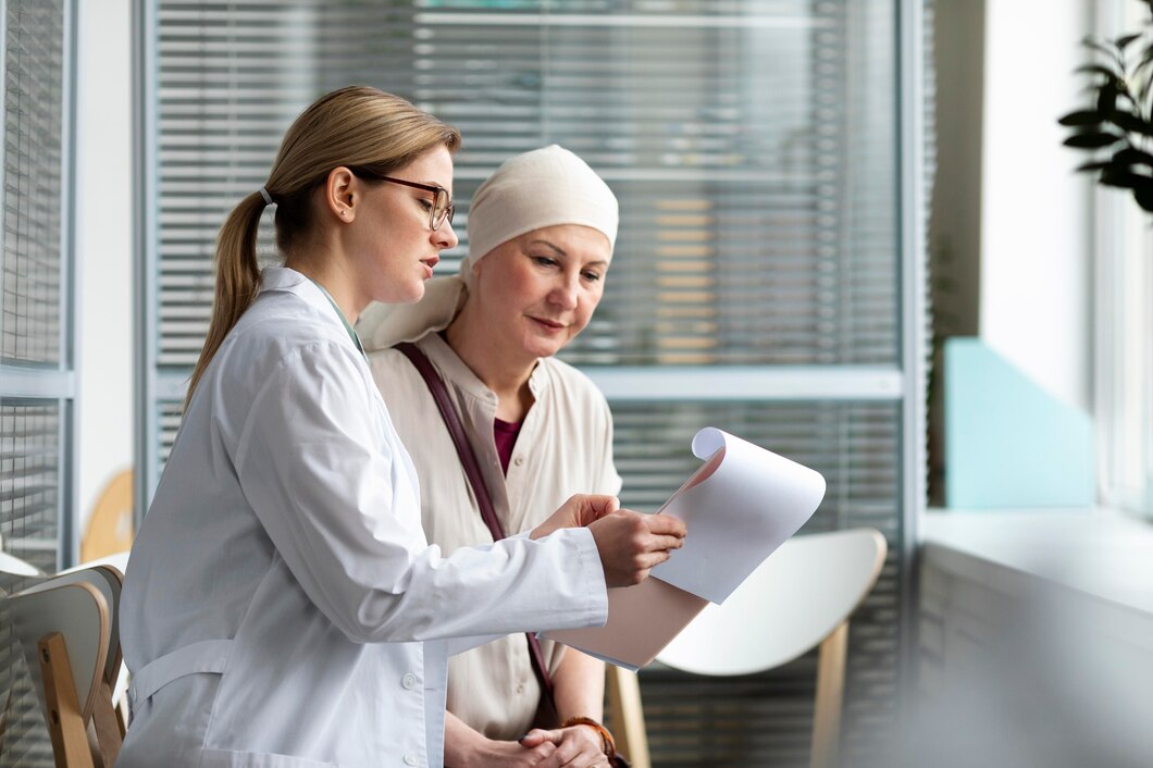 Explore estratégias eficazes para melhorar a experiência do paciente neste guia completo sobre cuidados na oncologia.