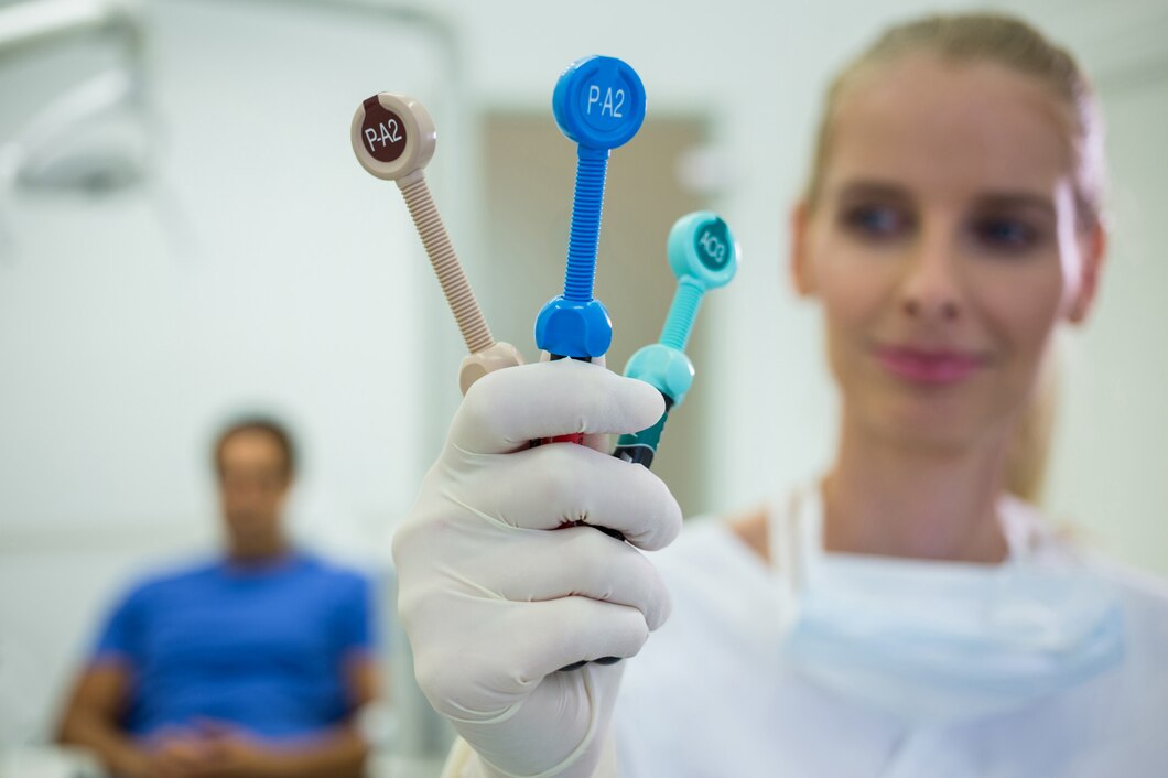 Entenda o que é a especialização em Odontologia do Trabalho! Explore suas vantagens e analise o mercado no Brasil neste guia completo. 