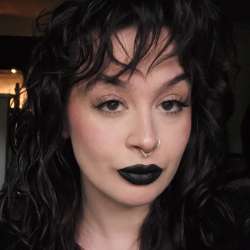SlashleyTV