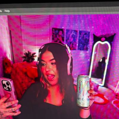 Meghan100