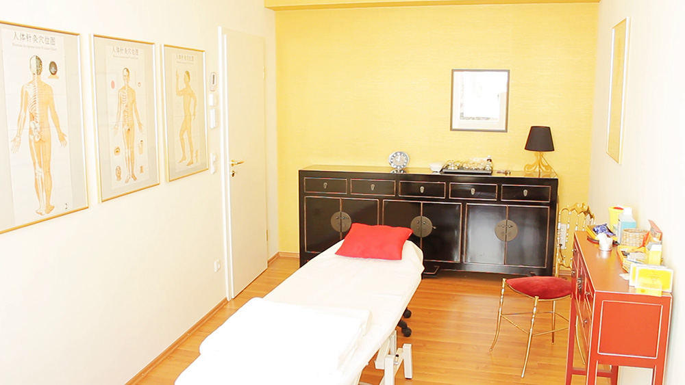 Praxisraum für Osteopathie, TCM und Akupunktur in München