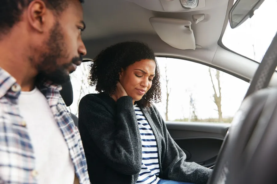 ¿Puedo Obtener Compensación Si Era Pasajero en un Accidente de Auto en Nueva York?