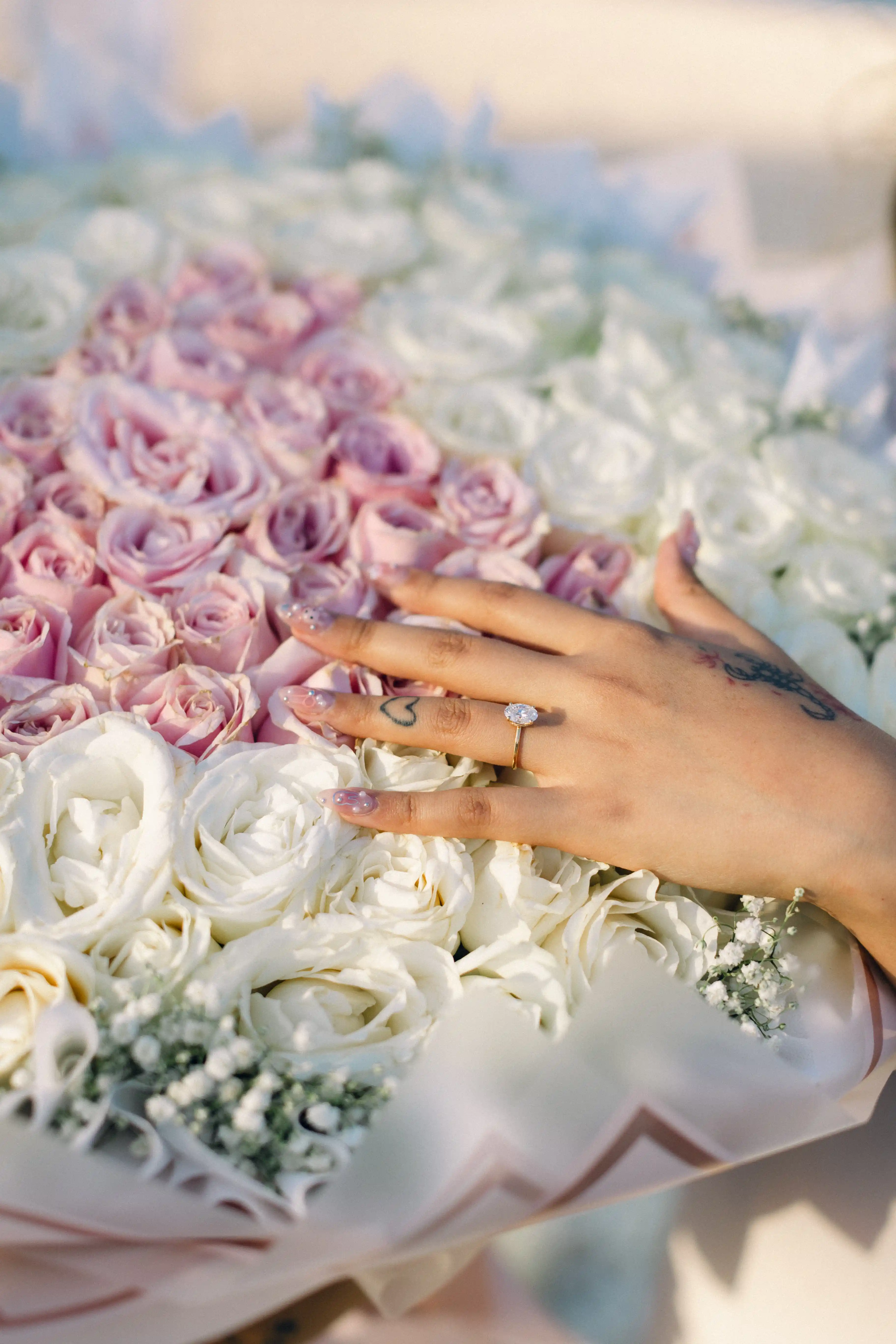 Engagement ring with flower bouquet in Bali