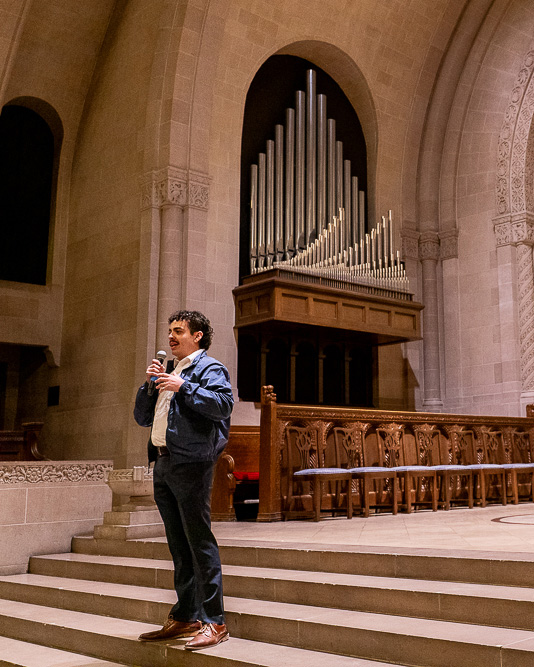 Jaime Martinez, executive director of Frontline DIGNITY, speaks at Shadyside Presbyterian Church on January 20, 2026. Photo by Brian Conway.