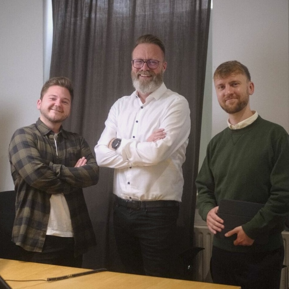 Wir waren zu Gast im Podcast unseres Wirtschaftsministers "Blind Talk mit Madsen" 🎙️