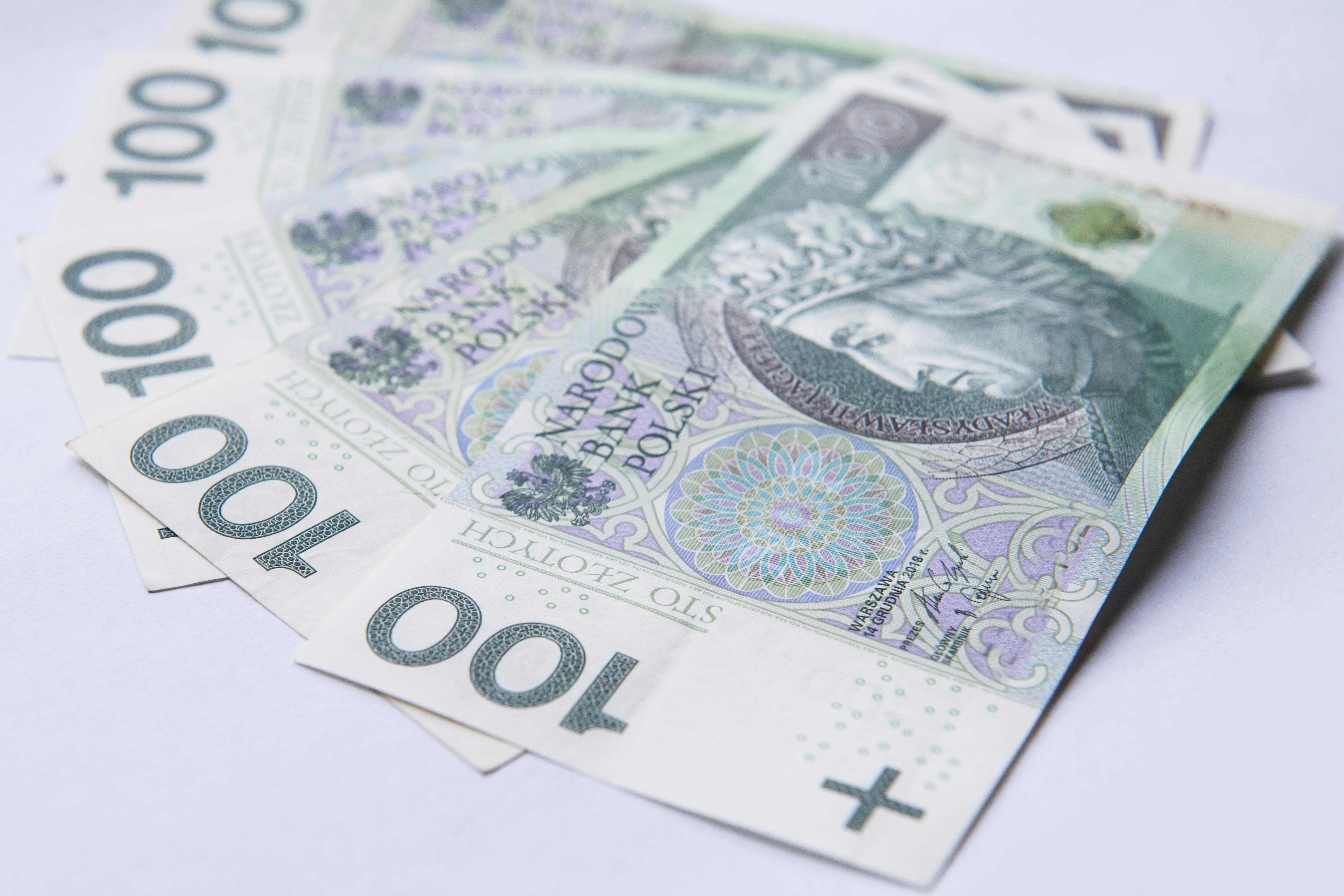 Najniższa krajowa 2025 - ile wyniesie i co zmieni się w przepisach?