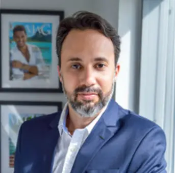 Alex Bernardes