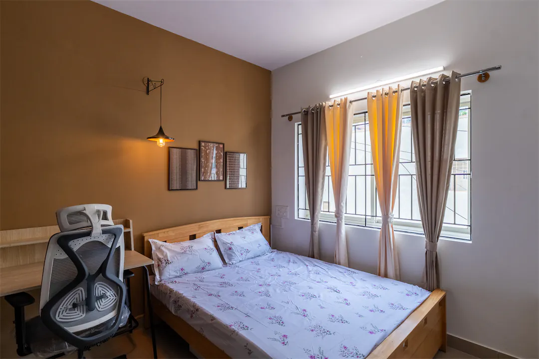 Greyline, Ulsoor - Main