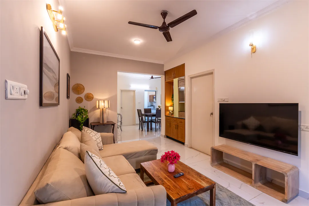 The Twelve, Indiranagar