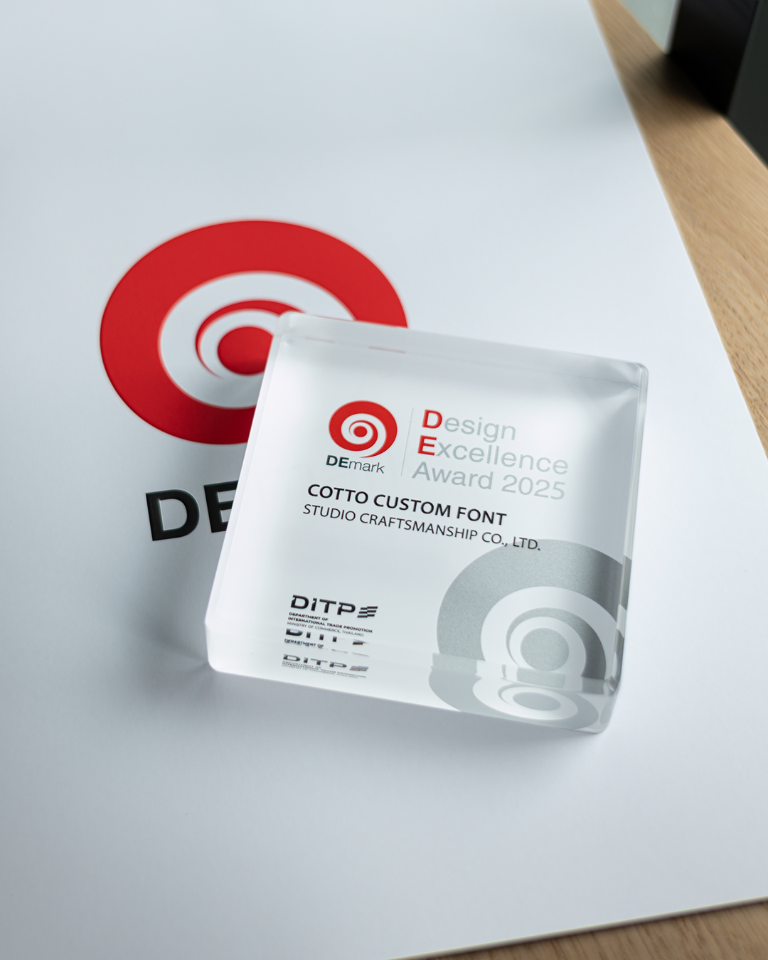 Craftsmanship Co. ได้รางวัล DEmark Awards 2025 จากผลงาน COTTO Custom Font