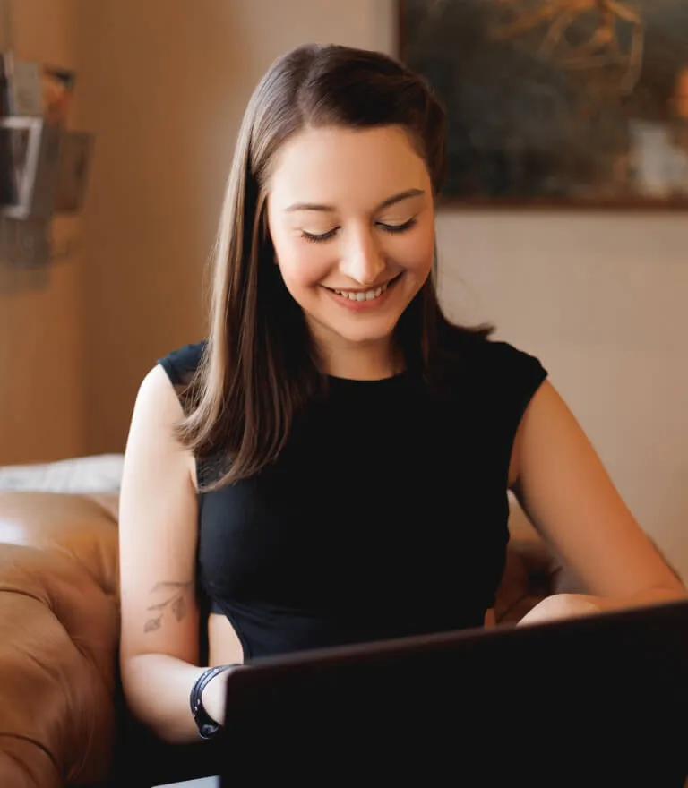 Retrato da Profissional e Proprietária Cristine de Christo