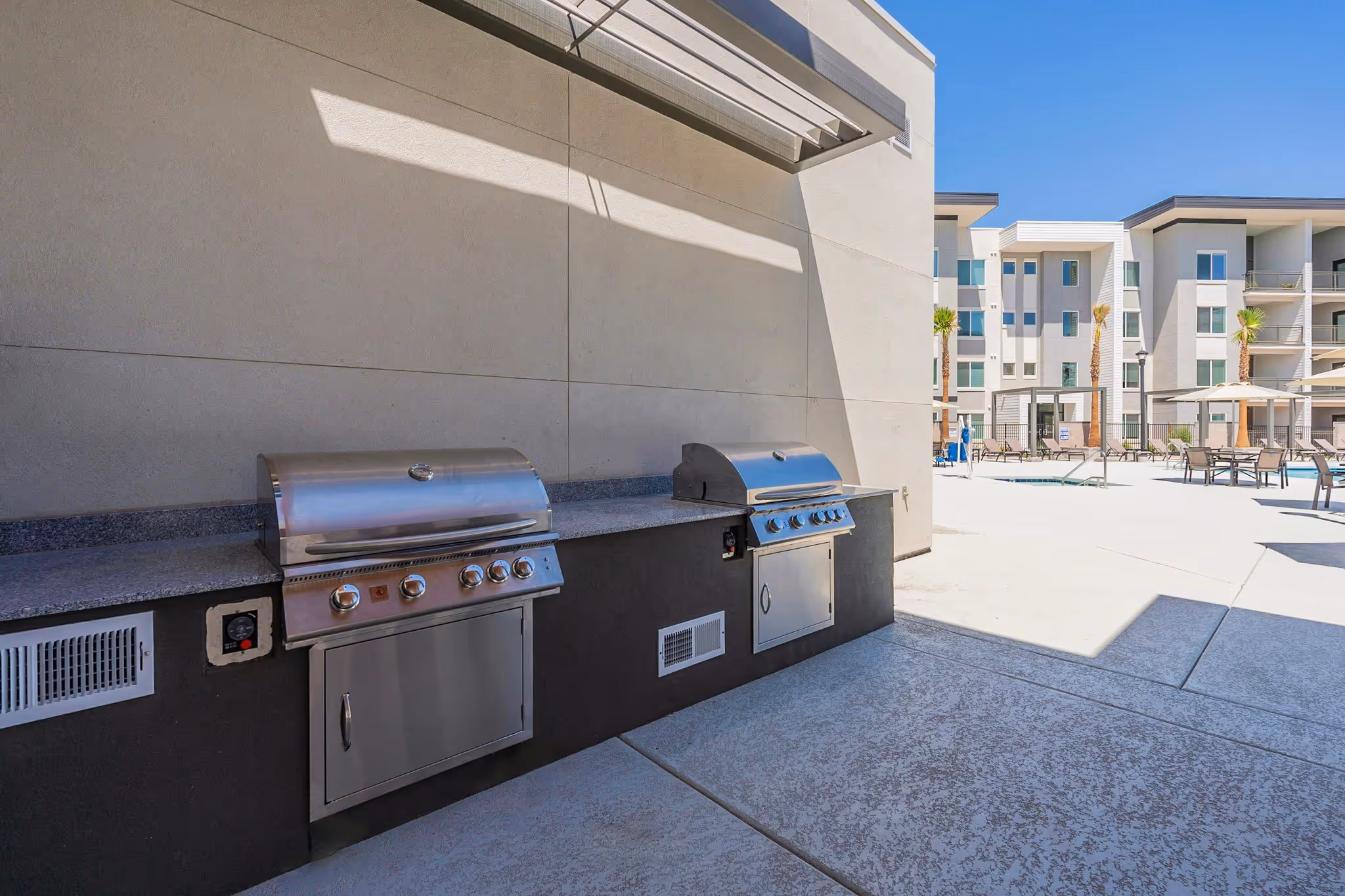 Apartments in Mesa, The Falls at Crismon Commons Apartments 