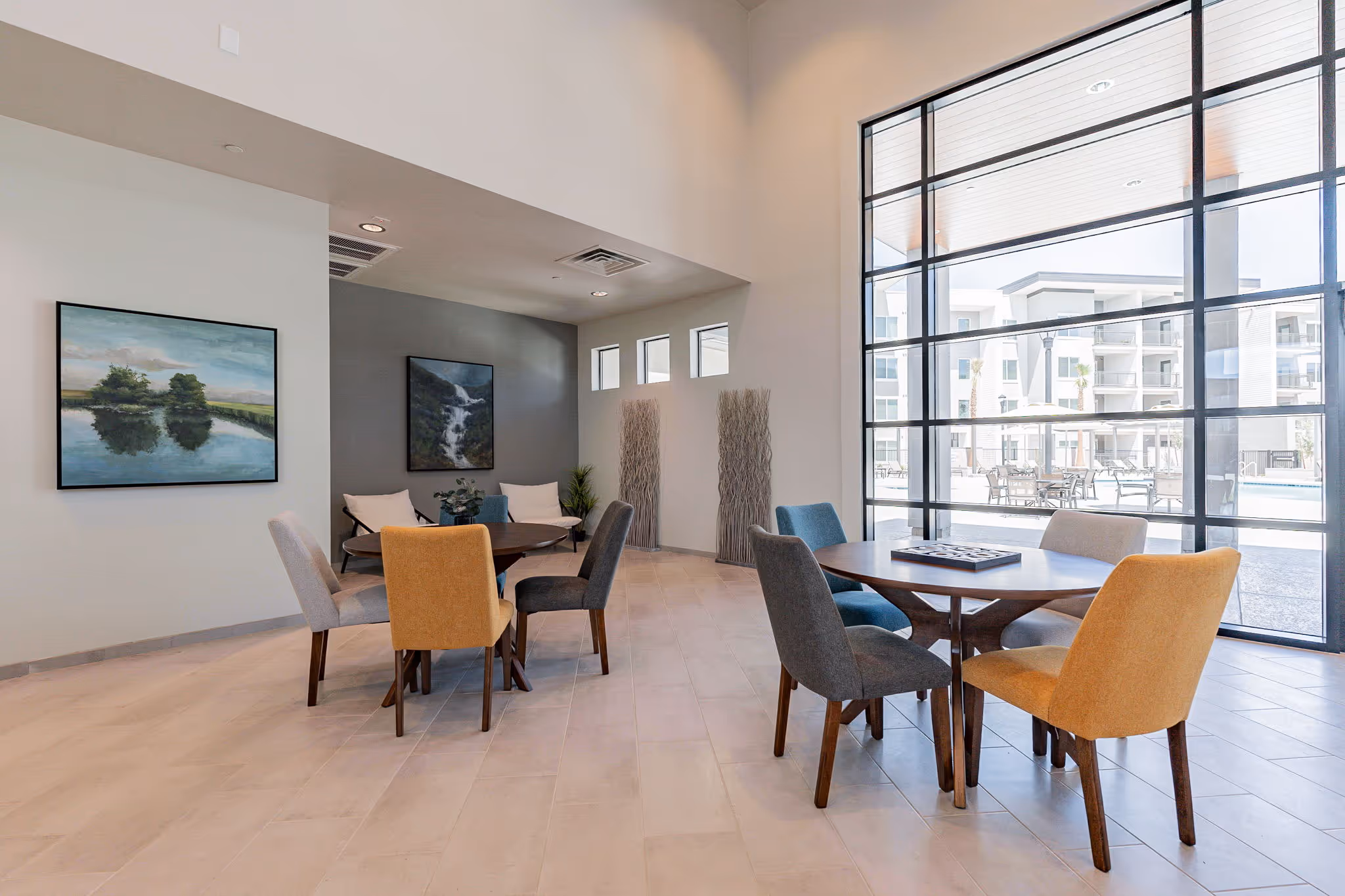 Luxury Apartments in Mesa, The Falls at Crismon Commons Apartments 
