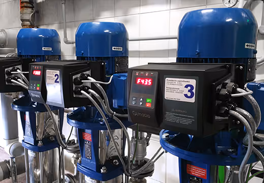 Falowniki EDS Elmatic w zakładzie przetwórstwa mięsnego.