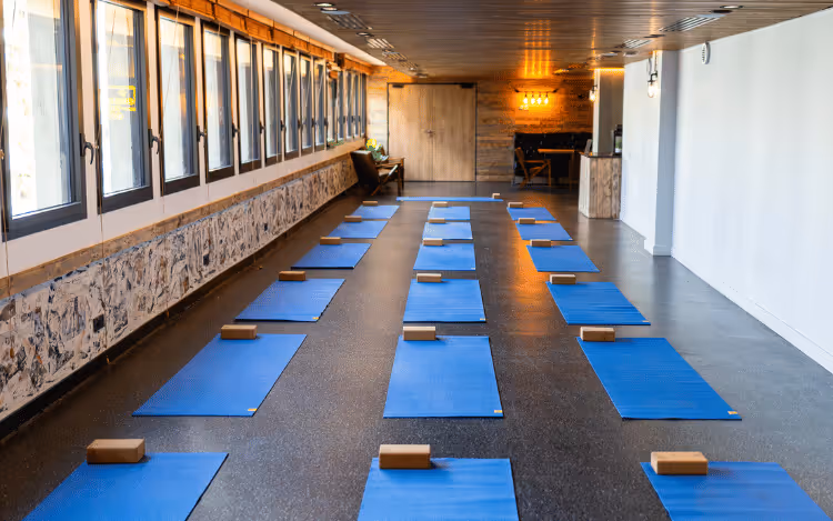 Salle de yoga, pilates chez Yoze à Colonel Fabien