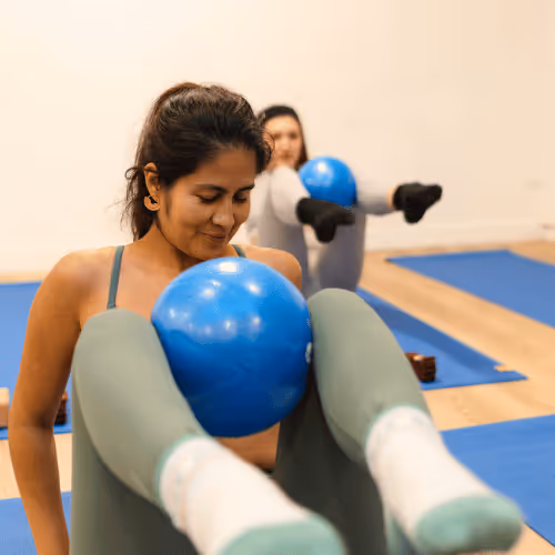 Salle YOZE Arts et Métiers, cours yoga, pilates et fitness